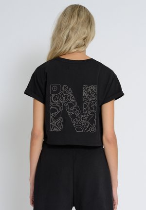 Nassau NB LOGO - T-shirts print - black