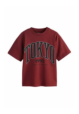 Next, SHORT SLEEVE GRAPHIC - Print T-shirt - berry red varsity