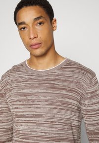 Key Largo ALABAMA ROUND - Camisola - hazelnut brown