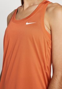 Nike Performance TANK - Top - burnt sunrise