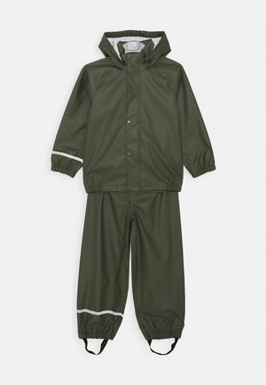 NKNDRY RAIN SET UNISEX - Regnbyxor - thyme