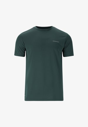 T-shirt à manches courtes de couleur vert foncé en tissu lisse. Présente un col rond et un petit logo sur la poitrine gauche. Design simple.