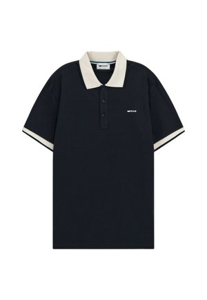 Polo shirt blu navy con colletto e dettagli delle maniche di un leggero beige. Presenta una chiusura a tre bottoni e un piccolo logo del marchio sul petto.