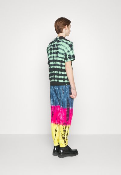 AGR TIE-DYE JOGGER UNISEX - Παντελόνι φόρμας - multi