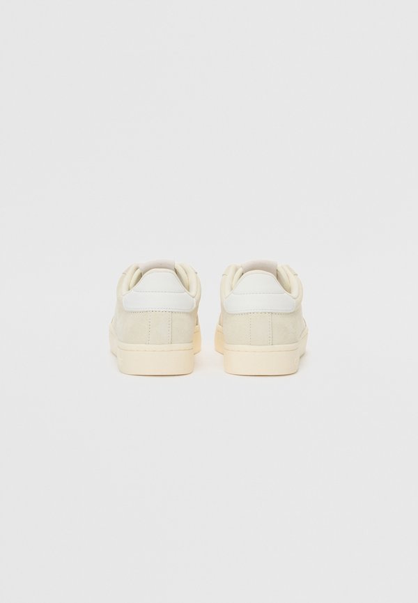 Trainers - sweet corn3