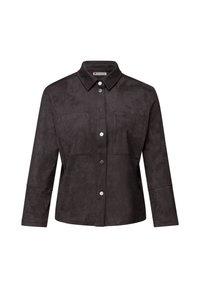 Chaqueta negra de ante sintético con cuello puntiagudo, dos bolsillos en el pecho, botones frontales y mangas largas, con una textura mate.