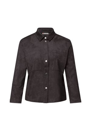 Giacca nera in finta pelle scamosciata con colletto a punta, due tasche sul petto, bottoni frontali e maniche lunghe, caratterizzata da una texture opaca.