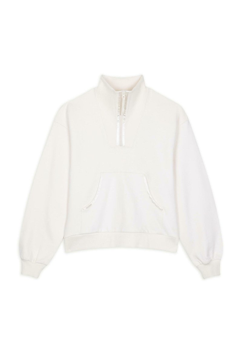 Vit zip-up sweatshirt med hög krage, känguruficka och muddar. Mjukt tyg med en slät, jämn textur.