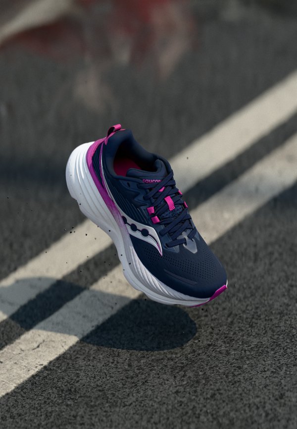 HURRICANE 24 - Laufschuh Straße