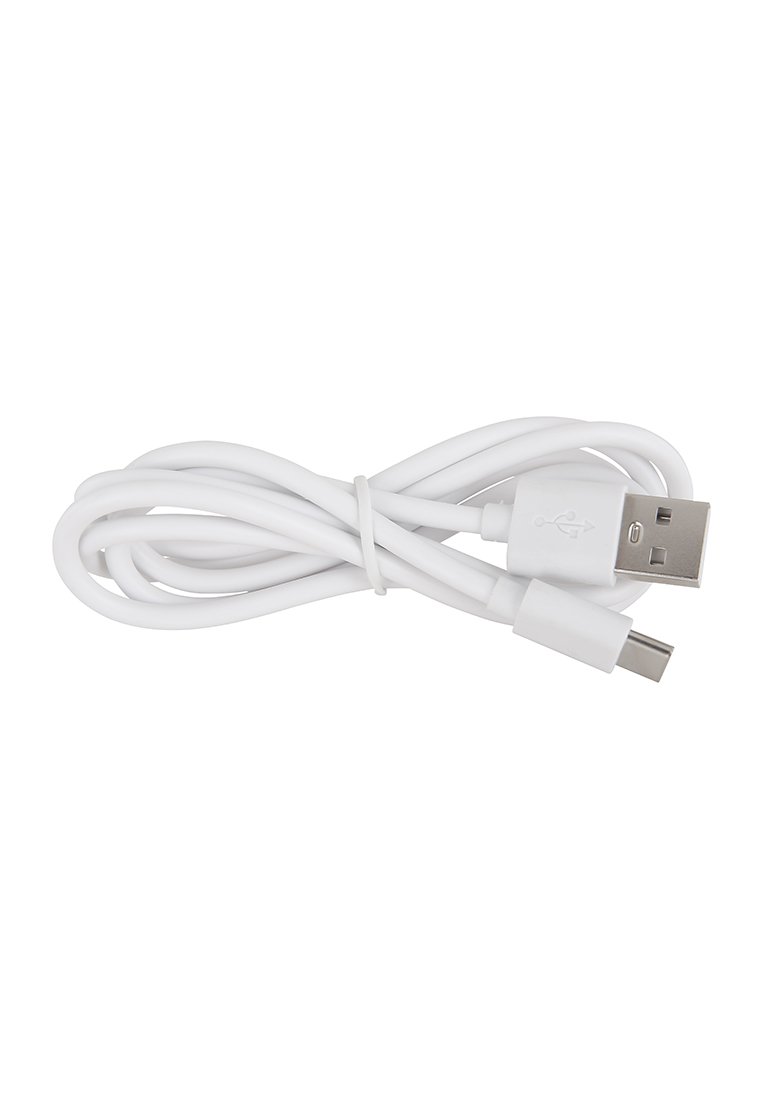 Biały kabel USB, płaski design, z zaokrąglonym złączem na jednym końcu i prostokątnym złączem na drugim, starannie zwinięty z przezroczystym paskiem.