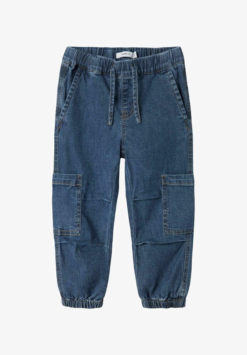 Pantalons cargo en denim, bleu foncé, taille élastique avec cordon de serrage, chevilles retroussées, deux poches latérales et détails de couture renforcée.