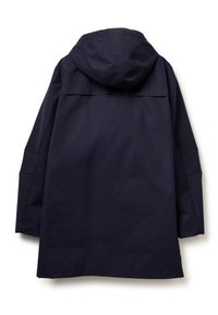 Imperméable long bleu marine avec capuche attachée, coupe droite, détails de coutures visibles sur les manches et le yoke arrière, présenté de dos.