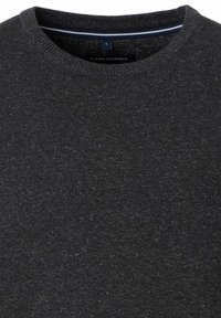 Ciemnoszary sweter z okrągłym dekoltem. Miękka, dziergana faktura z delikatnym wzorem. Posiada metkę z napisem "CASA MODA" oraz rozmiarem "L".