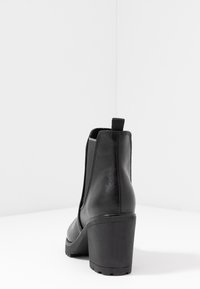 Marco Tozzi Ankle Boot - black antic