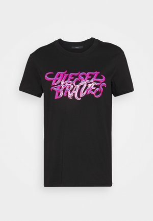 T-shirt z nadrukiem