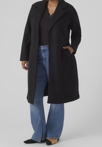 Vero Moda Curve Mantel - black