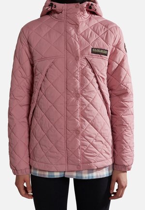 Zateplená růžová bunda s diamantovým prošíváním, stahovací kapucí a patentkami. Obsahuje boční kapsy a elastické manžety.