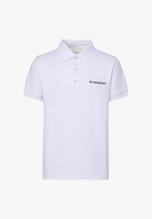 Witte poloshirt met korte mouwen, kraag, drie knopen en een zwart Givenchy-logo op de linkerborst.