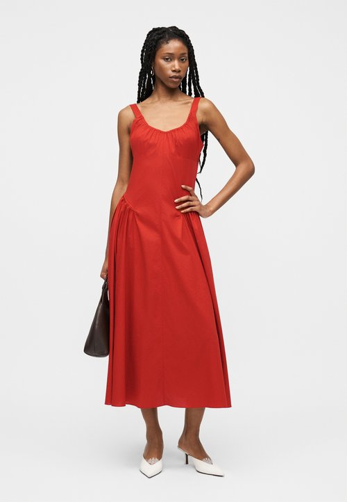 AMUR CHERRY DROP WAIST - Cocktail dress / Party dress - red calla/red - Zalando.ie AMUR CHERRY DROP WAIST - Cocktail dress / Party dress - red calla/red - Zalando.ie