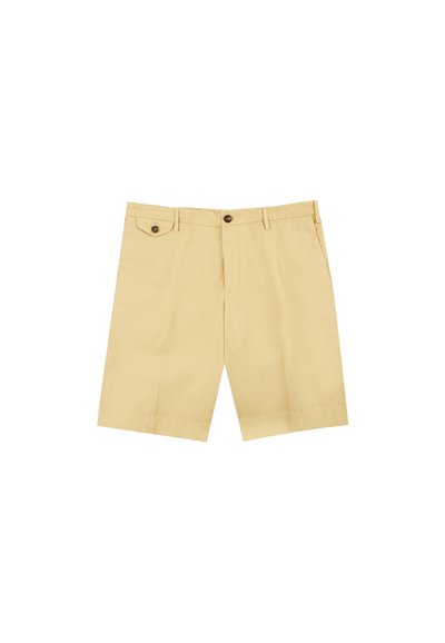 Shorts color caqui fabricados en una mezcla de algodón. Cuentan con dos bolsillos laterales, un pequeño bolsillo frontal y cierre de botón. Diseño de pierna plana.