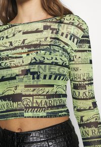 BDG Urban Outfitters Blus - green