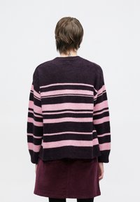 Envii ADA - Strikkegenser - begonia