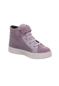 Fialové semišové vysoké tenisky s suchým zipem, kontrastními světlými semišovými panely a texturovanými tkaničkami na bílé gumové podrážce.