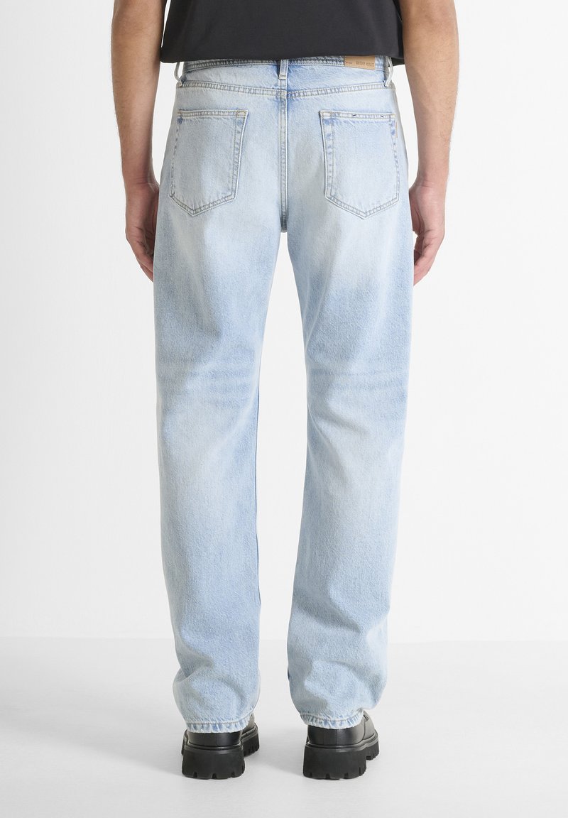 Antony Morato BRAD STRAIGHT FIT IN RIGID Jeans a sigaretta