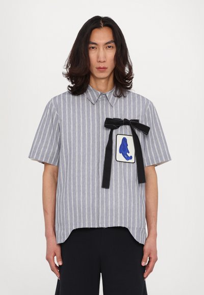 Dhruv Kapoor CUT OUT BADGE SHIRT - Shirt - multi coloured