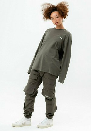 CONTINU8 - CONTINU21097 - Langærmede T-shirts - khaki