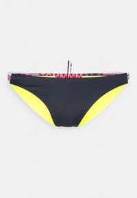 Parte de baixo de biquíni preta com painéis laterais em amarelo neon, apresentando uma cintura com detalhes em logotipo vermelho e branco e um pequeno laço na parte de trás.