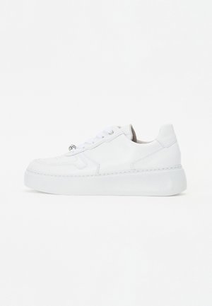 Trainers - weiss