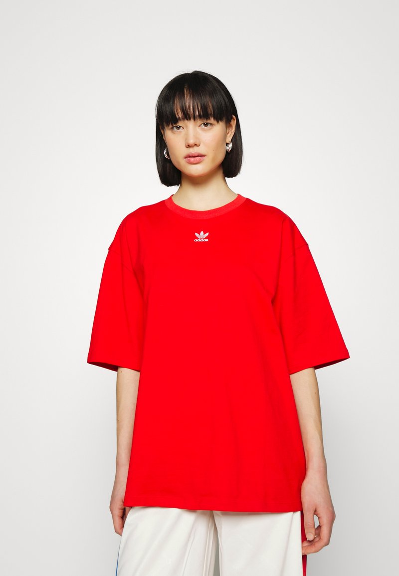 adidas Originals TEE - Paprasti marškinėliai - vivid red