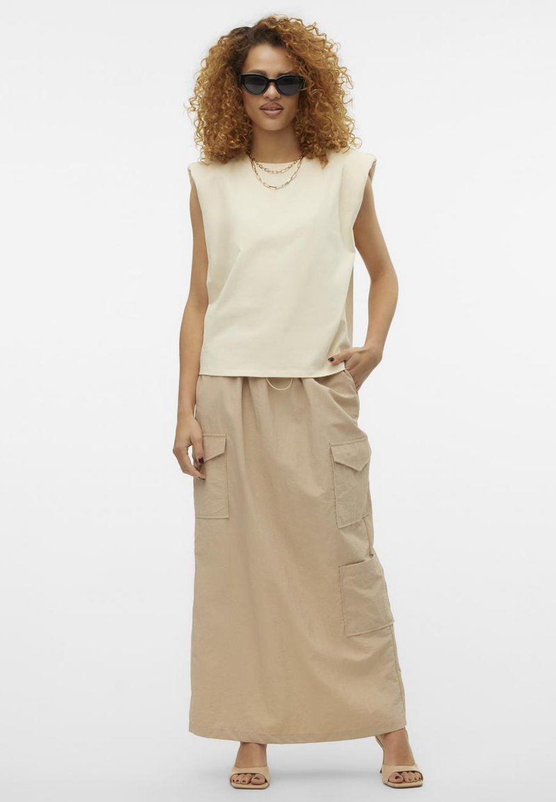 SOMETHINGNEW T-shirt basic zandkleur