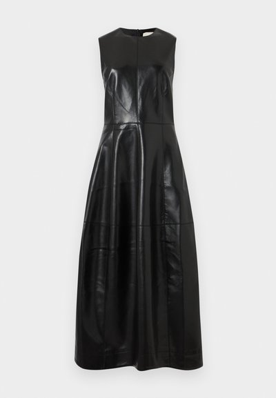 Μαύρο μίντι φόρεμα από συνθετικό δέρμα χωρίς μανίκια με στρογγυλή λαιμόκοψη, εφαρμοστό μπούστο, ραφές και φουσκωτή φούστα.