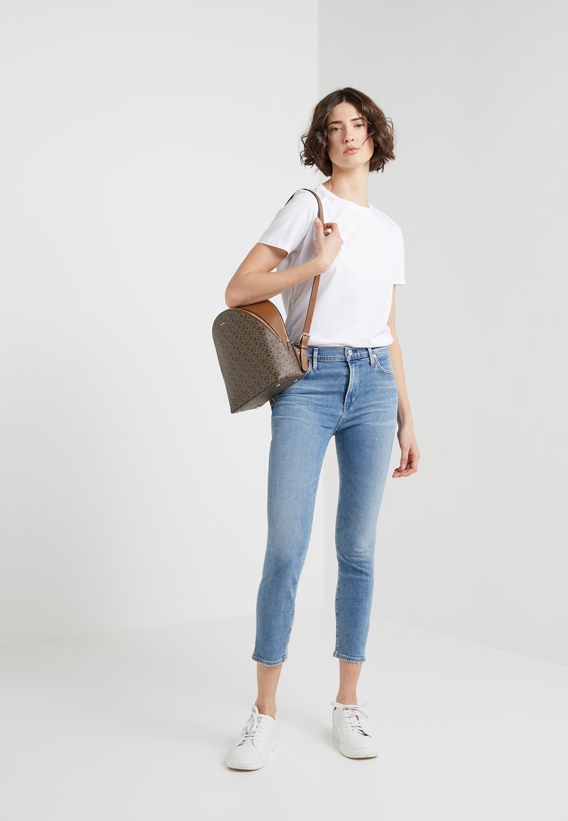 Citizens Of Humanity Rocket Crop Jeans Skinny Fit Serenity Light Blue Denim Zalando Ie