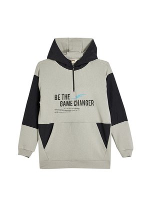 Sudadera con capucha en gris con detalles en negro, que incluye medio zip, bolsillo tipo canguro y serigrafía, fabricada en una mezcla de algodón.