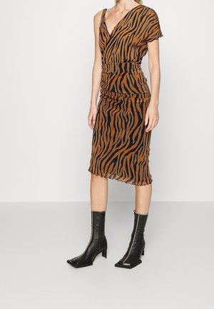 Cocktailkjole / festkjole - brown