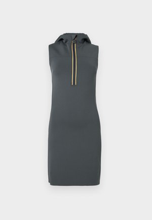 Rochie gri fără mâneci cu glugă, având un fermoar frontal cu dungi galbene și negre. Fabricată dintr-un material neted și elastic.