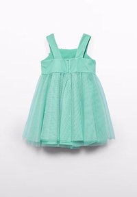 Abito verde menta con corpino aderente e spalline regolabili, caratterizzato da una gonna in tulle a strati e chiusura con bottoni nella parte posteriore.