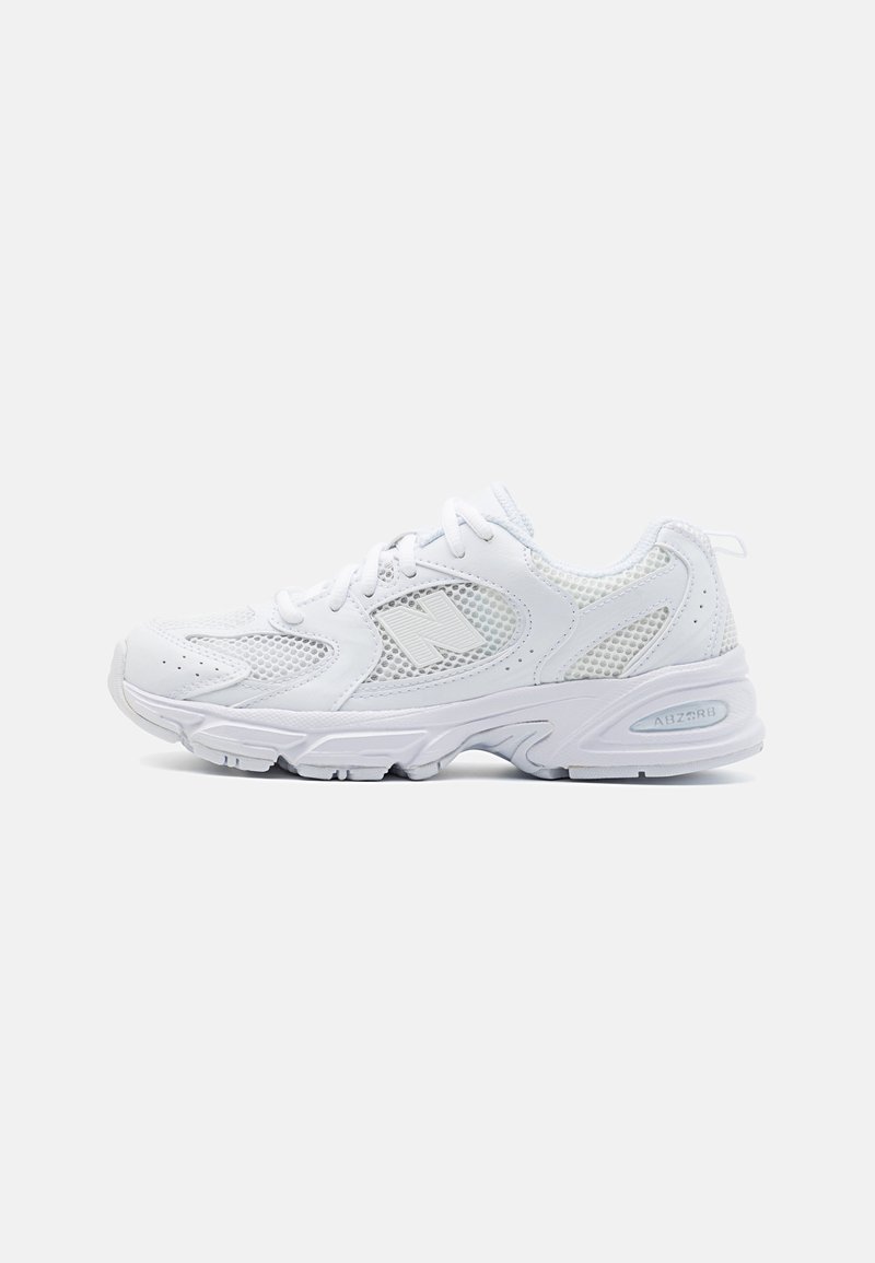 New Balance 530 UNISEX - Športni copati - white