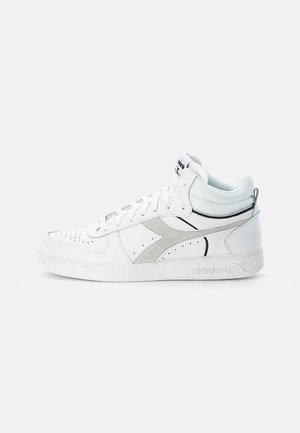 MAGIC BASKET DEMI CUT ICONA UNISEX - Sneakers alte - white