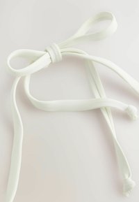 Next Bikiinide ülaosa - white palm sequin