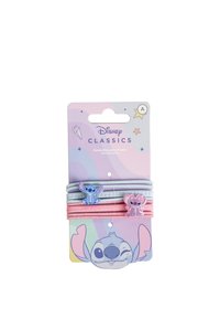 Quattro fasce per capelli in tonalità blu e rosa, con accenti del personaggio Stitch. La scheda presenta uno sfondo pastello con stelle e un Stitch sorridente.