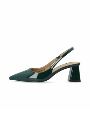Chaussure slingback vert foncé brillante à bout pointu avec un talon bloc large et incliné et une doublure intérieure beige.