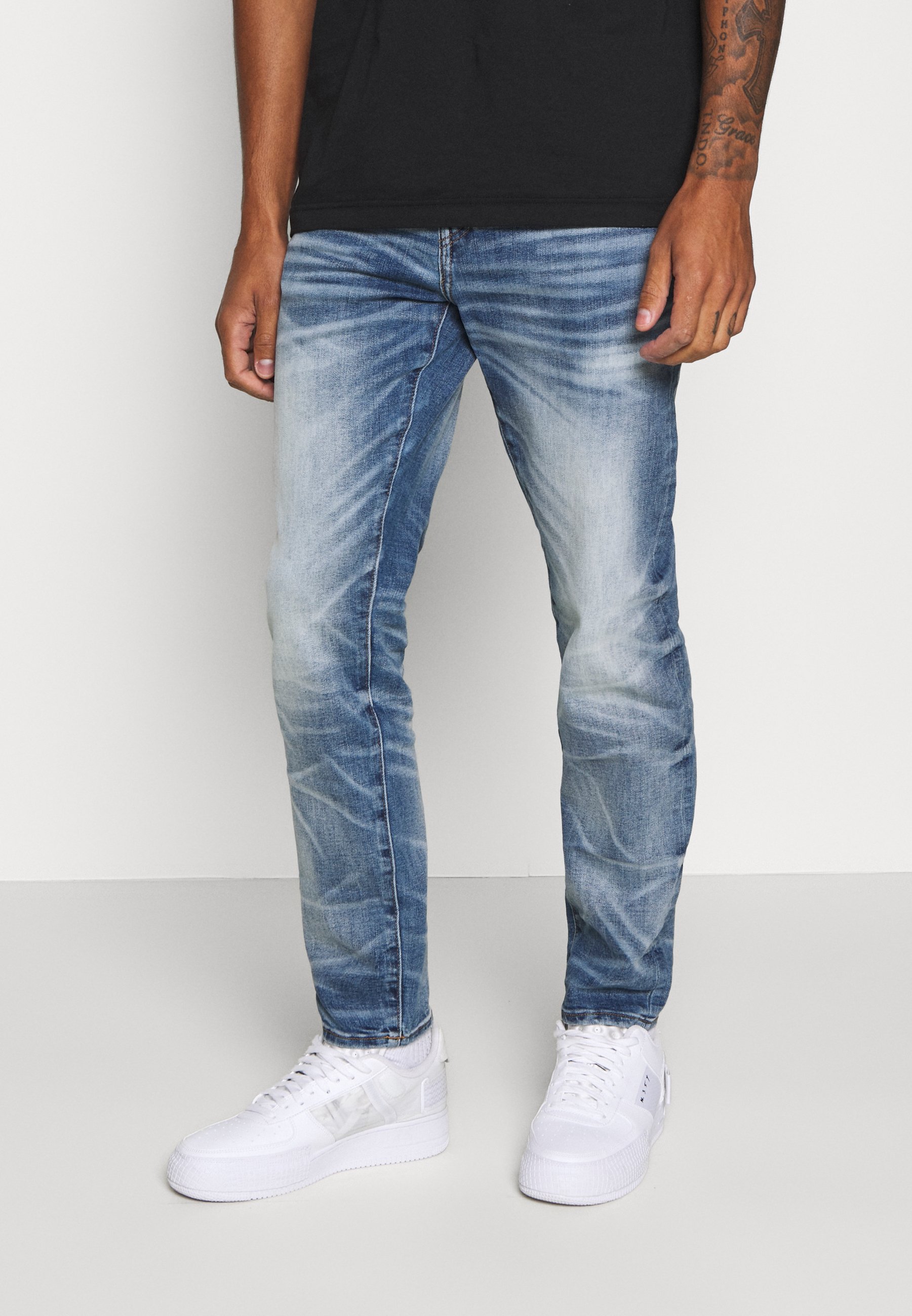 American Eagle MEDIUM WASH ATHLETIC Jeans Tapered Fit Redefined Rebel Jeans slim fit - heaven blue