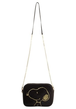 Sac bandoulière rectangulaire noir avec sangle chaîne dorée et contour doré du visage de Snoopy à l'avant.