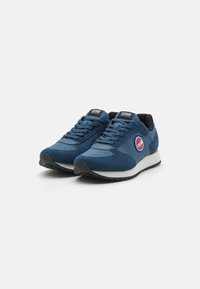 Colmar Originals TRAVIS ONE - Sapatilhas - dark denim