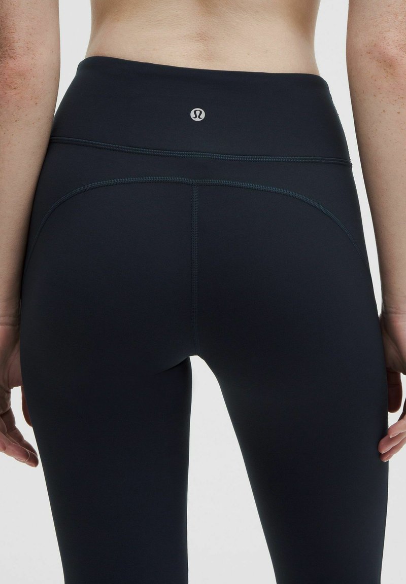 ドルフィン ♪新品Lululemon Groove ヨガパンツ　黒M(6) lululemon GROOVE NULU™ HIGH-RISE FLARED REGULAR - Leggings - dark