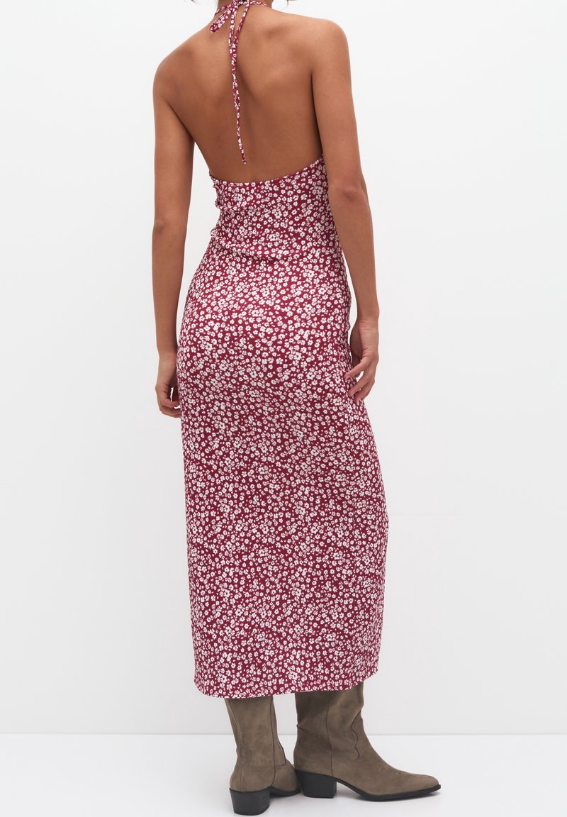 pull and bear red floral dress Pull&Bear mini dress in red floral